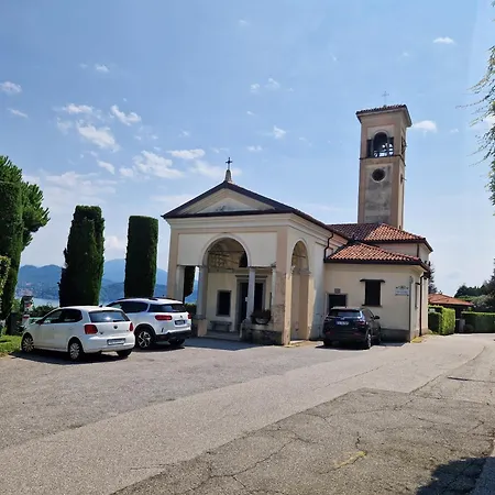 Rifugio Del - Con Cortile Interno Stresa